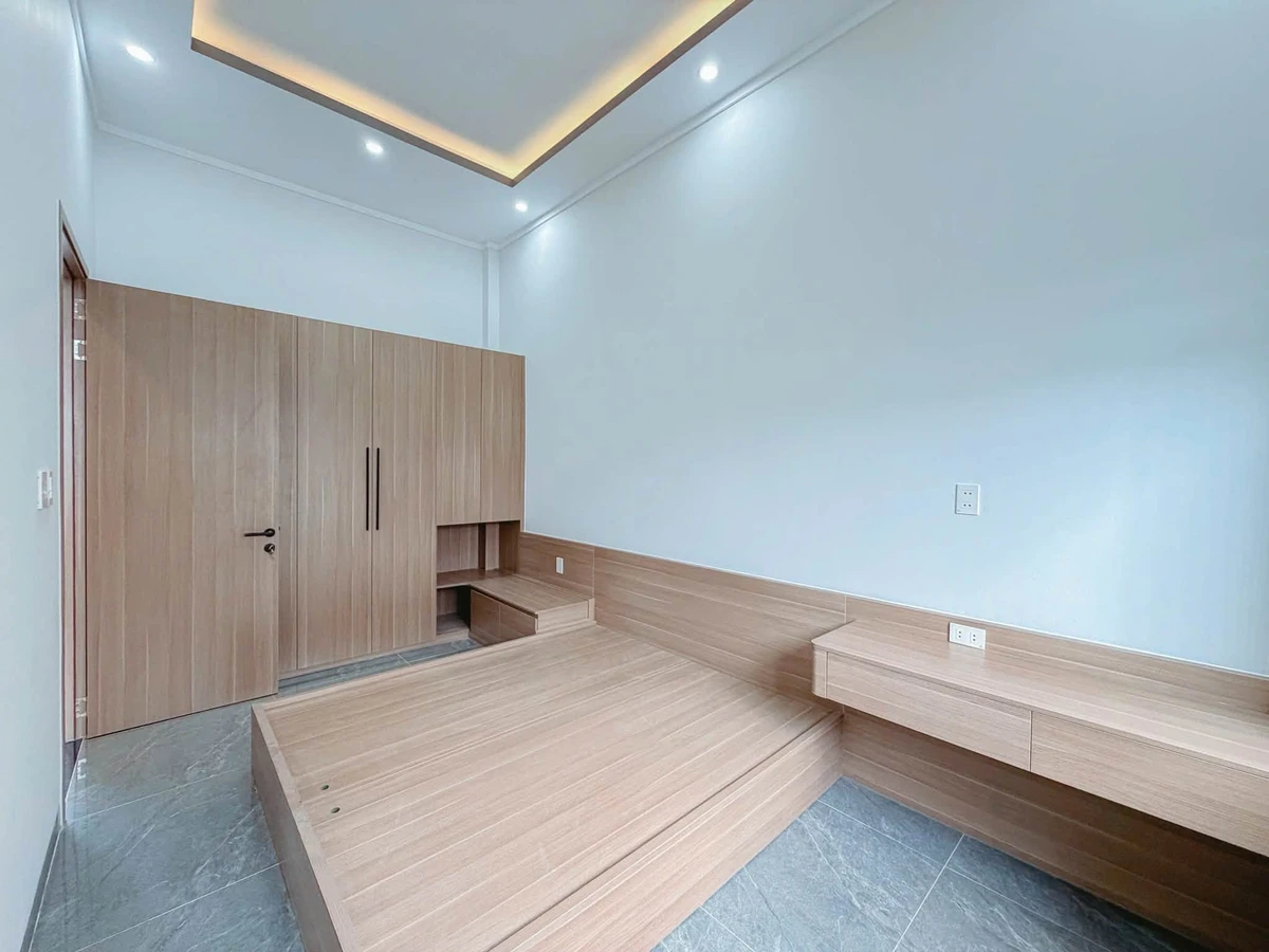 Bán nhà mặt tiền 6x18m 2PN 1WC Phường Long Khánh 1 tỷ 300 - Ảnh thu nhỏ 5