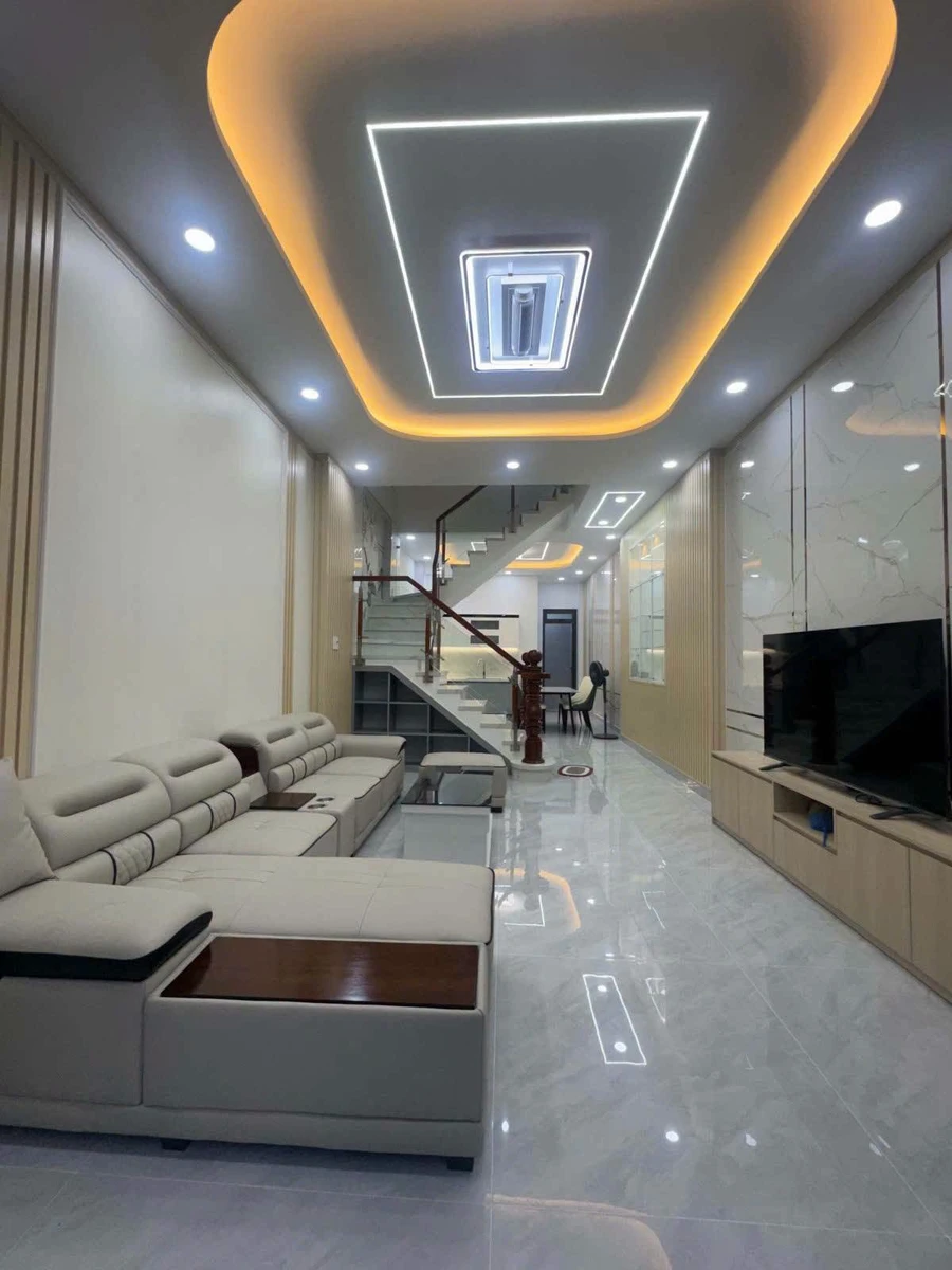 Bán nhà 4 tầng 4x18m hẻm ô tô gần Chợ Hóc Môn, Thị trấn Hóc Môn - Ảnh thu nhỏ 2