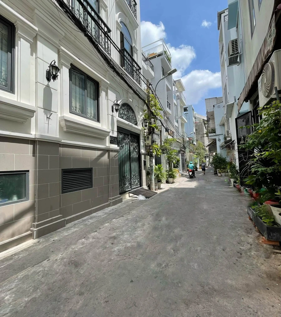 Bán nhà 5 tầng 75m2 hẻm ôtô Phan Xích Long nhỉnh 11 tỷ - Ảnh 1