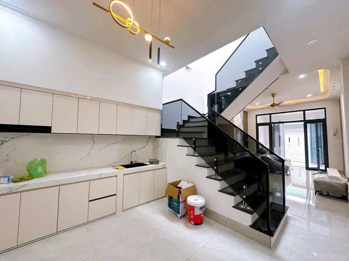 Nhà 1 trệt 1 lầu 177m2 Phan Thiết 2.85 tỷ - Ảnh 1