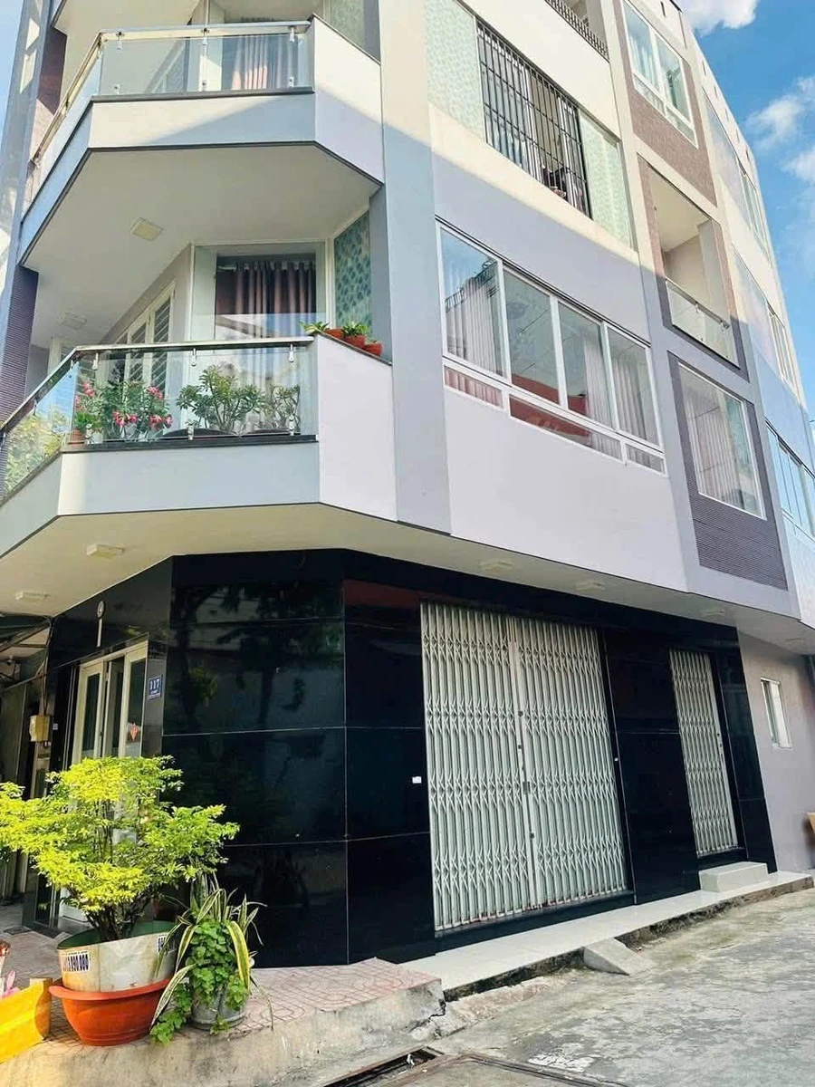 Bán nhà mặt tiền lô góc Lê Thiệt 4x12.7m, 1 trệt 3 lầu, giá 10.5 tỷ, Tân Phú - Ảnh thu nhỏ 4