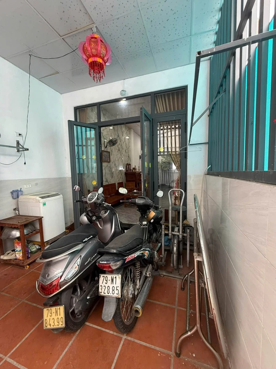 Bán nhà 1 trệt 1 lửng 63.4m2 góc 2 mặt tiền Nha Trang 3 tỷ 750 - Ảnh 1