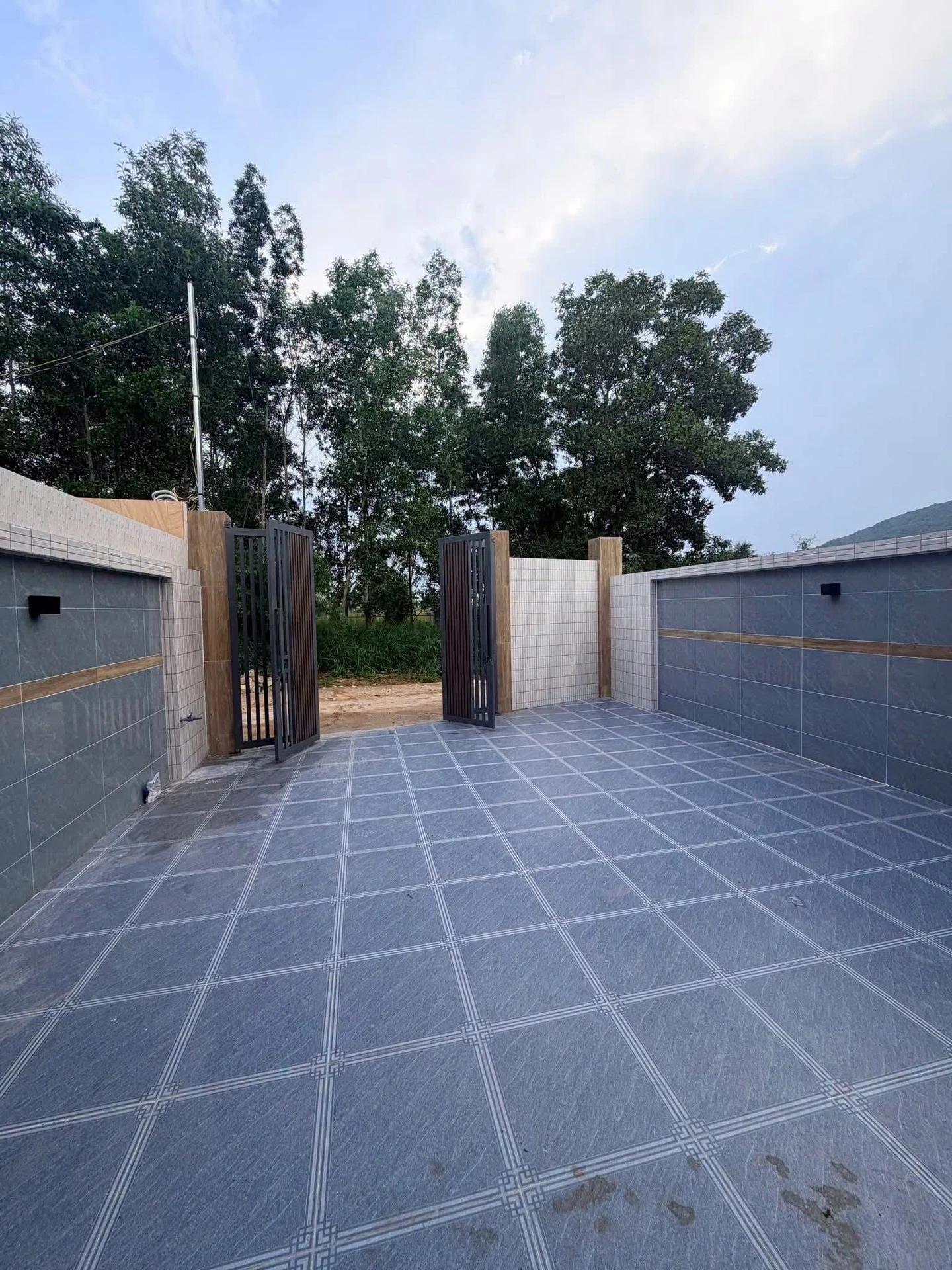 Bán nhà 2PN, 100m² Phước Hưng 1 tỷ 380 triệu - Ảnh 1