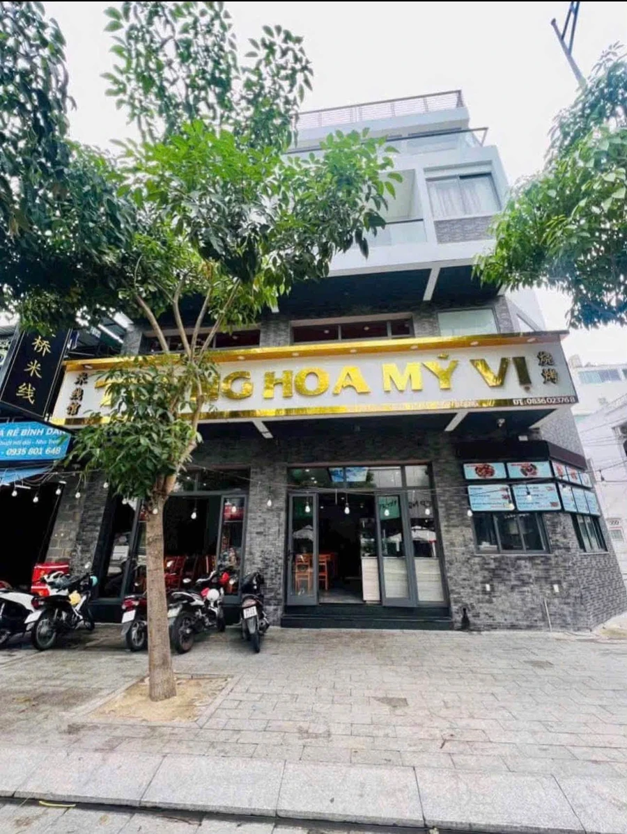 Bán nhà góc 3 mặt tiền Nguyễn Thiện Thuật nối dài, 129,9m², 4 tầng thang máy, trung tâm Nha Trang - Ảnh 1
