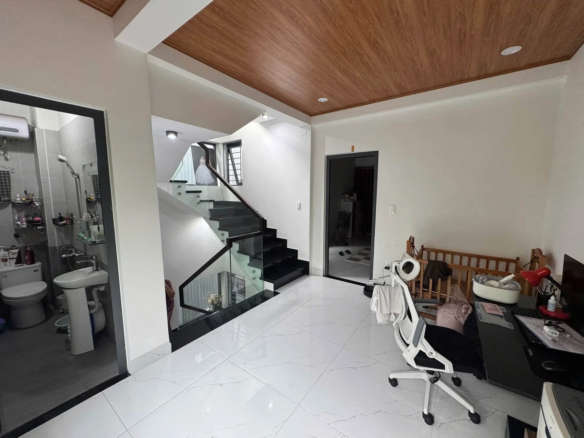Bán nhà 3 tầng mới kèm nhà rường gỗ quý 327m2 kiệt Bùi Thị Xuân, Huế - Ảnh thu nhỏ 4