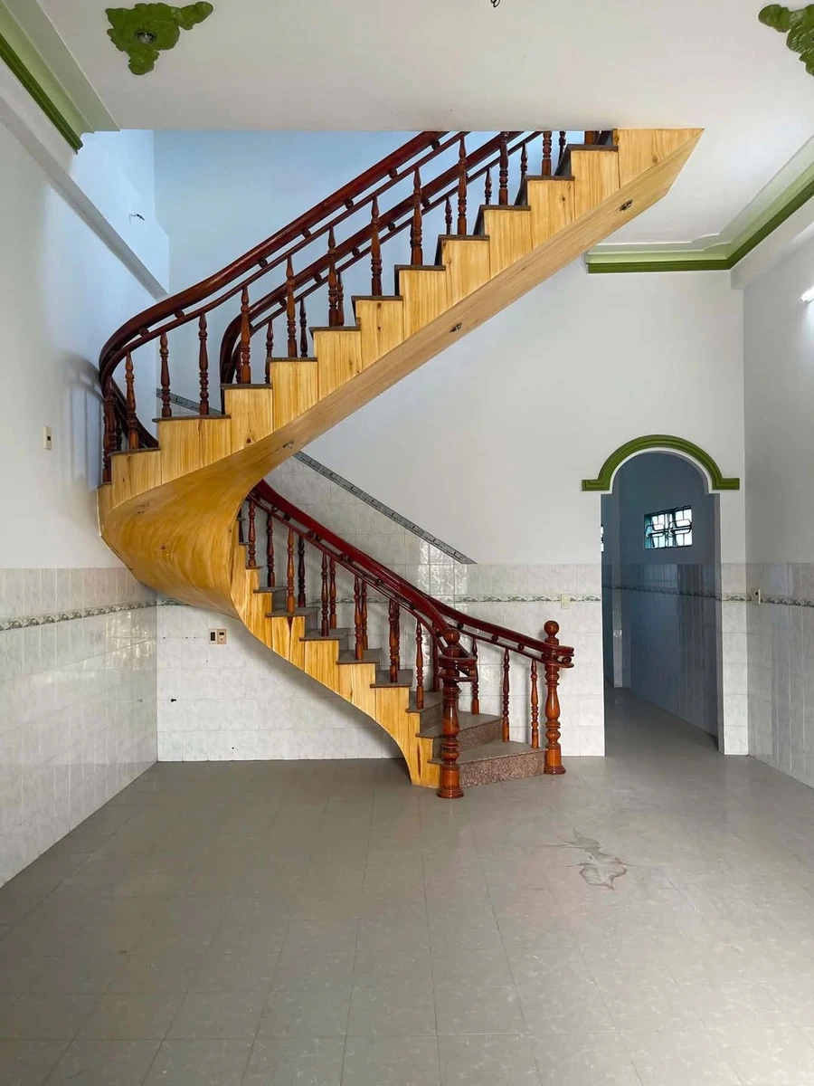 Bán nhà 1 lầu 1 trệt 3 phòng ngủ 111.4m2 Khánh Hòa - Ảnh 1