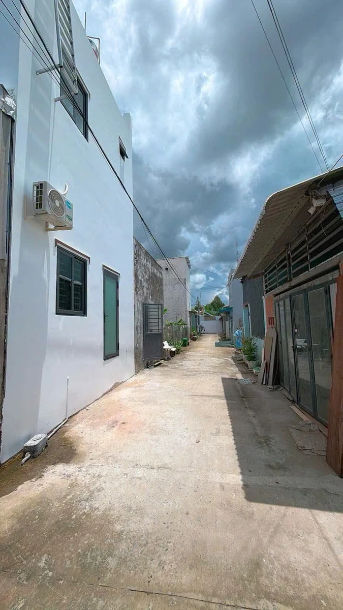 Bán nhà 2 lầu mặt tiền Nhật Tảo, Cần Thơ, 85m², 2.79 tỷ - Ảnh thu nhỏ 3