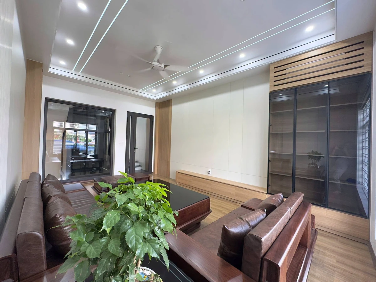 Nhà bán tuyến 2 Lê Hồng Phong, 60m², 5 tầng, 5PN, Quận 12 - Ảnh thu nhỏ 2