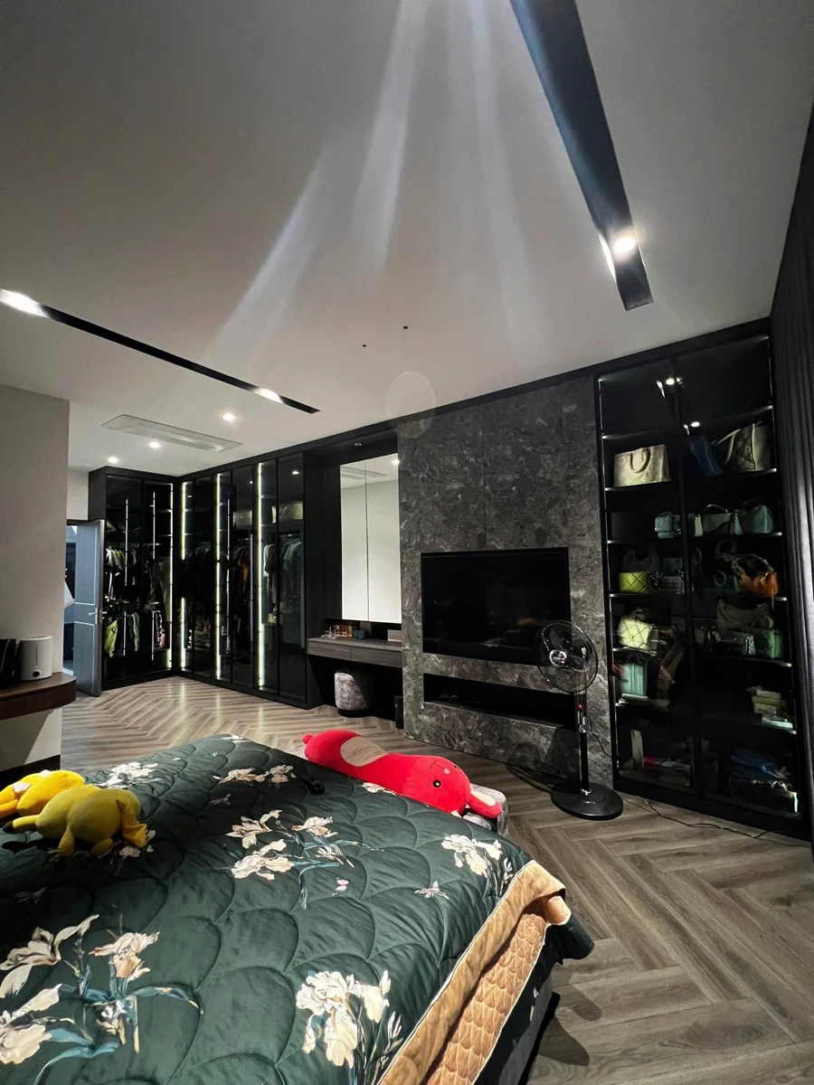 Bán nhà 3 tầng mặt tiền 100m² Bùi Thiện Ngộ, Đà Nẵng 7.5 tỷ - Ảnh thu nhỏ 2