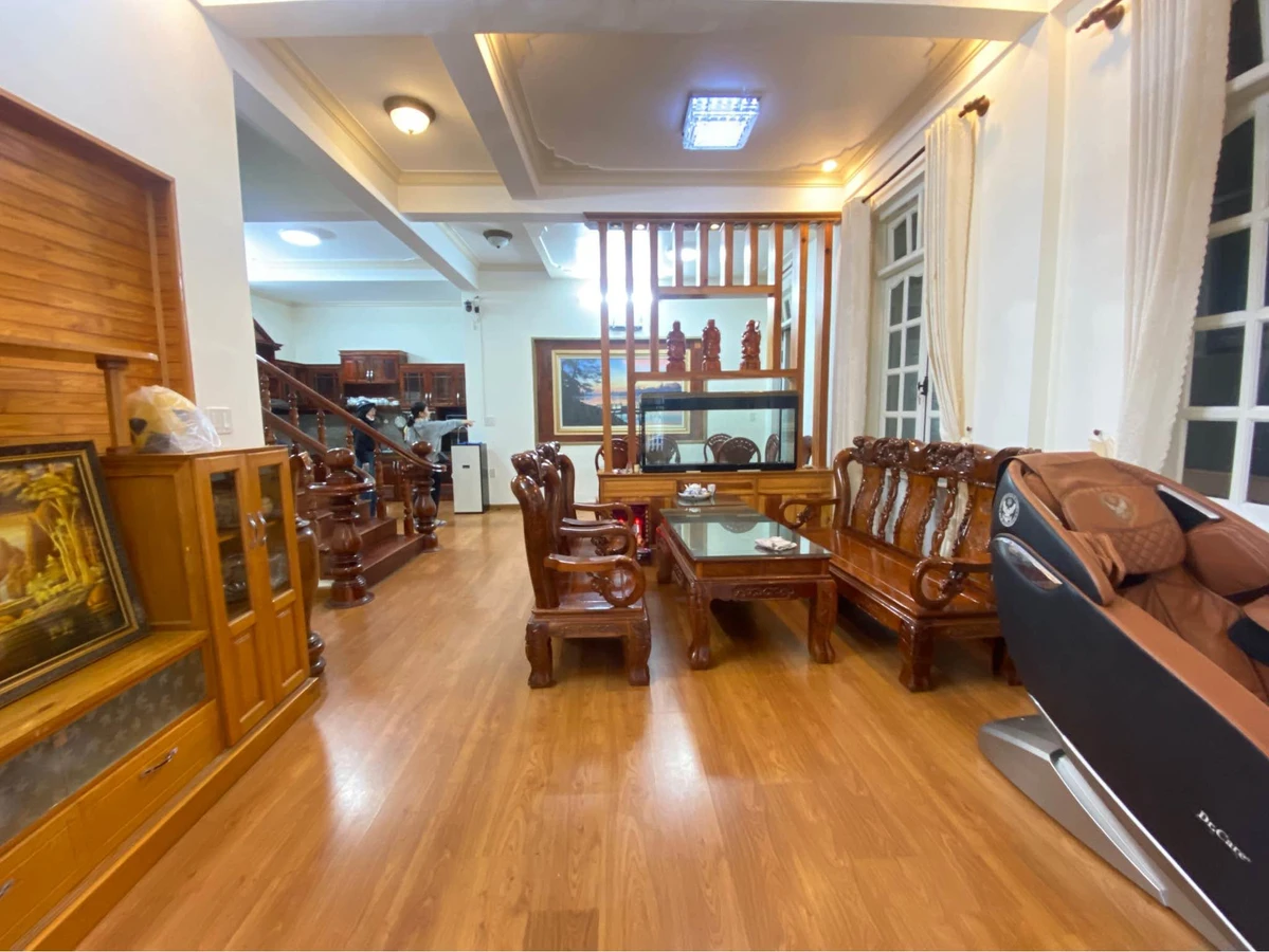 Bán nhà 5 phòng ngủ 135m² Đà Lạt 6.9 tỷ - Ảnh 1