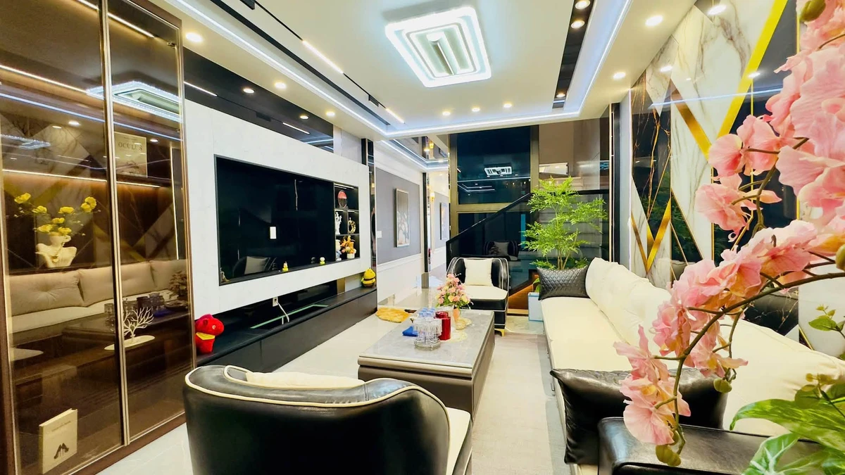 Bán nhà mặt đường Quỳnh Hoàng, 100m2, 4 tầng, 6,8 tỷ - Ảnh thu nhỏ 5