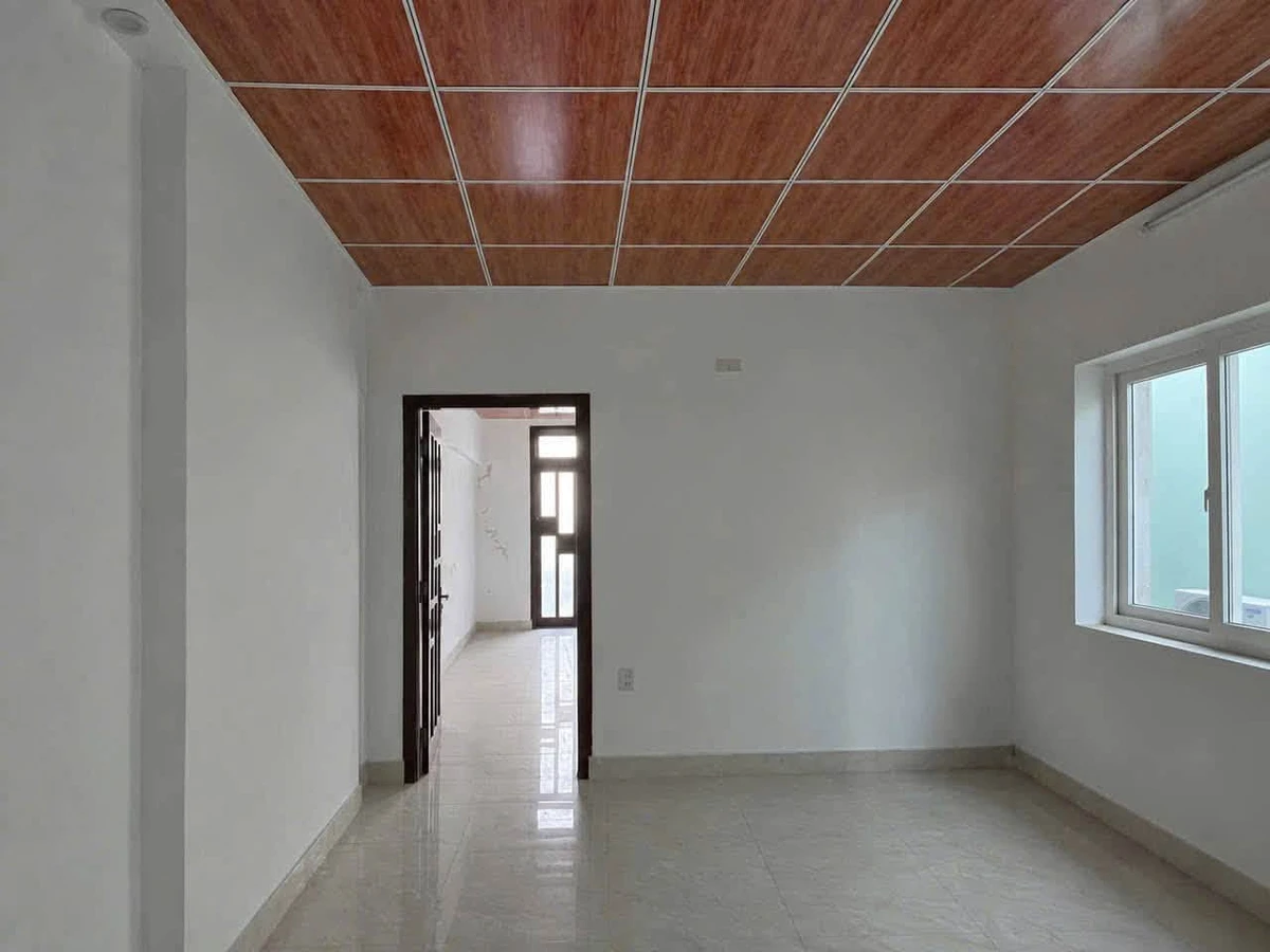 Cho thuê nhà 2 tầng 174m2 Phổ Nam, Huế - 7 triệu/tháng - Ảnh thu nhỏ 3