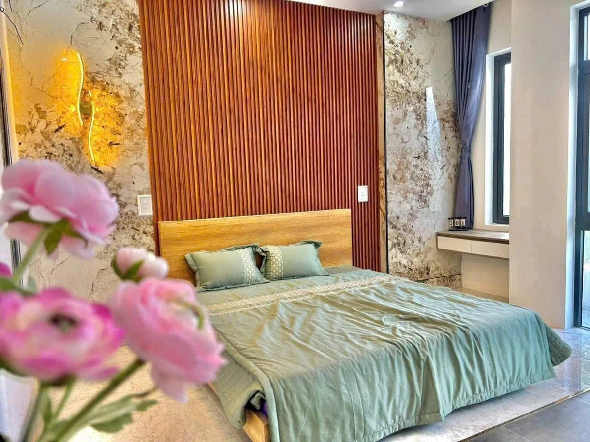 Bán nhà 3 tầng 4PN 100m2 Bàu Cầu Đà Nẵng - Ảnh 1