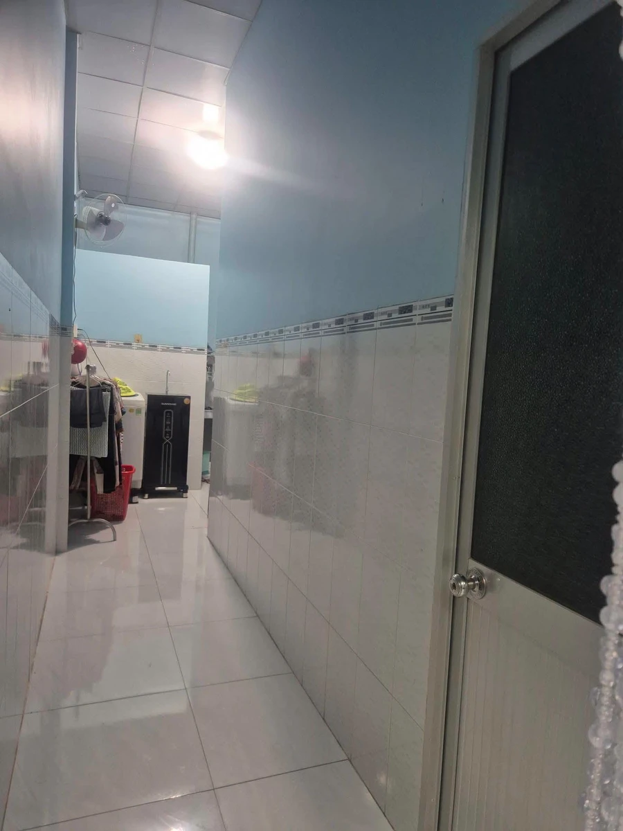 Bán nhà cấp 4 diện tích 4x14,3m giá 880 triệu gần cafe Gocgo, Phường 2, Bạc Liêu - Ảnh thu nhỏ 2