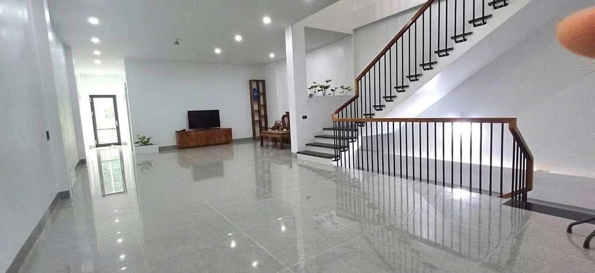 Bán nhà 2,5 tầng 130m2 đường T15 Quang Thái, Bình Chánh 3,6 tỷ - Ảnh 1