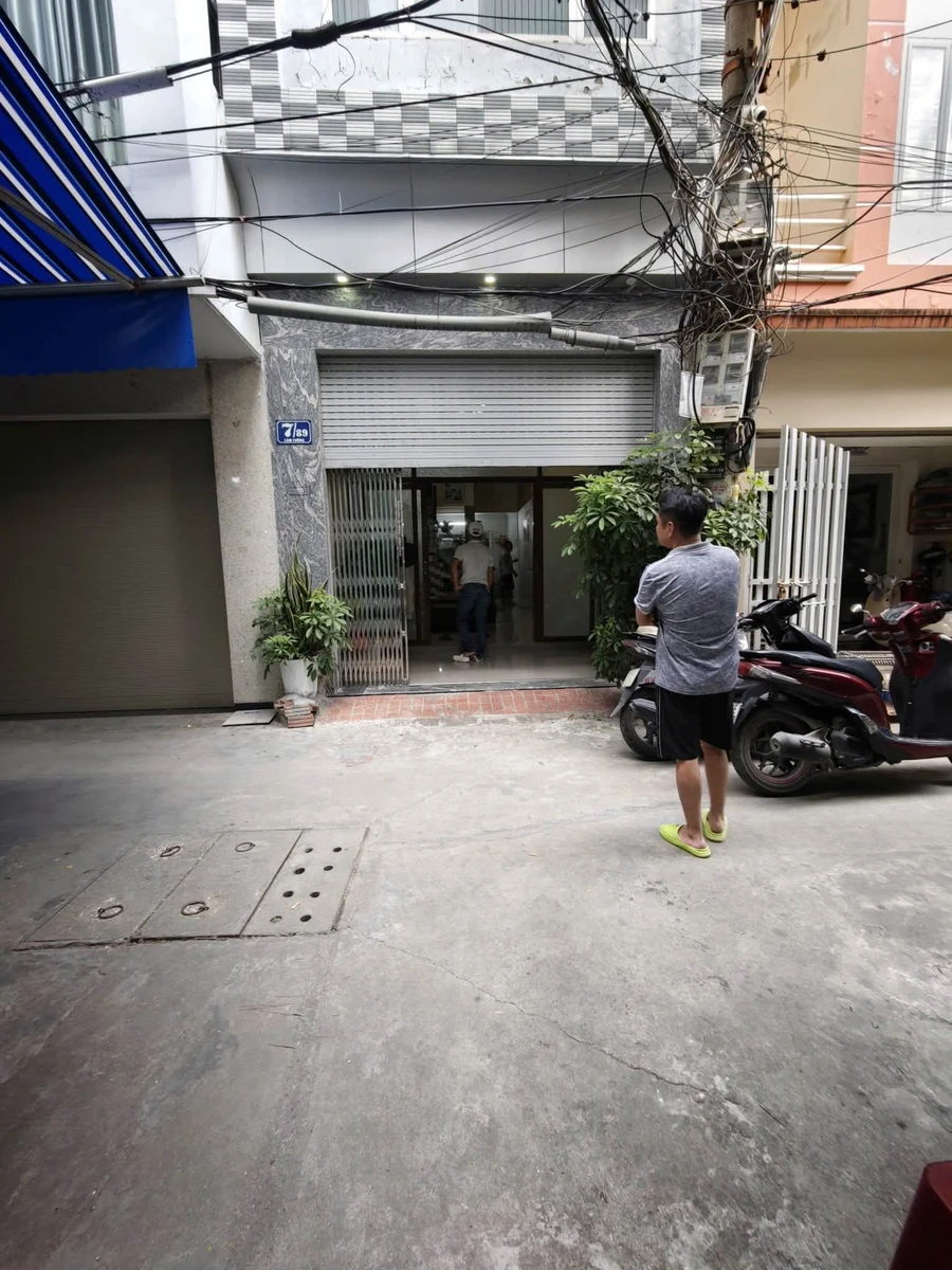Bán nhà 3 tầng 4 phòng ngủ 210m² Cần Giờ - Ảnh 1