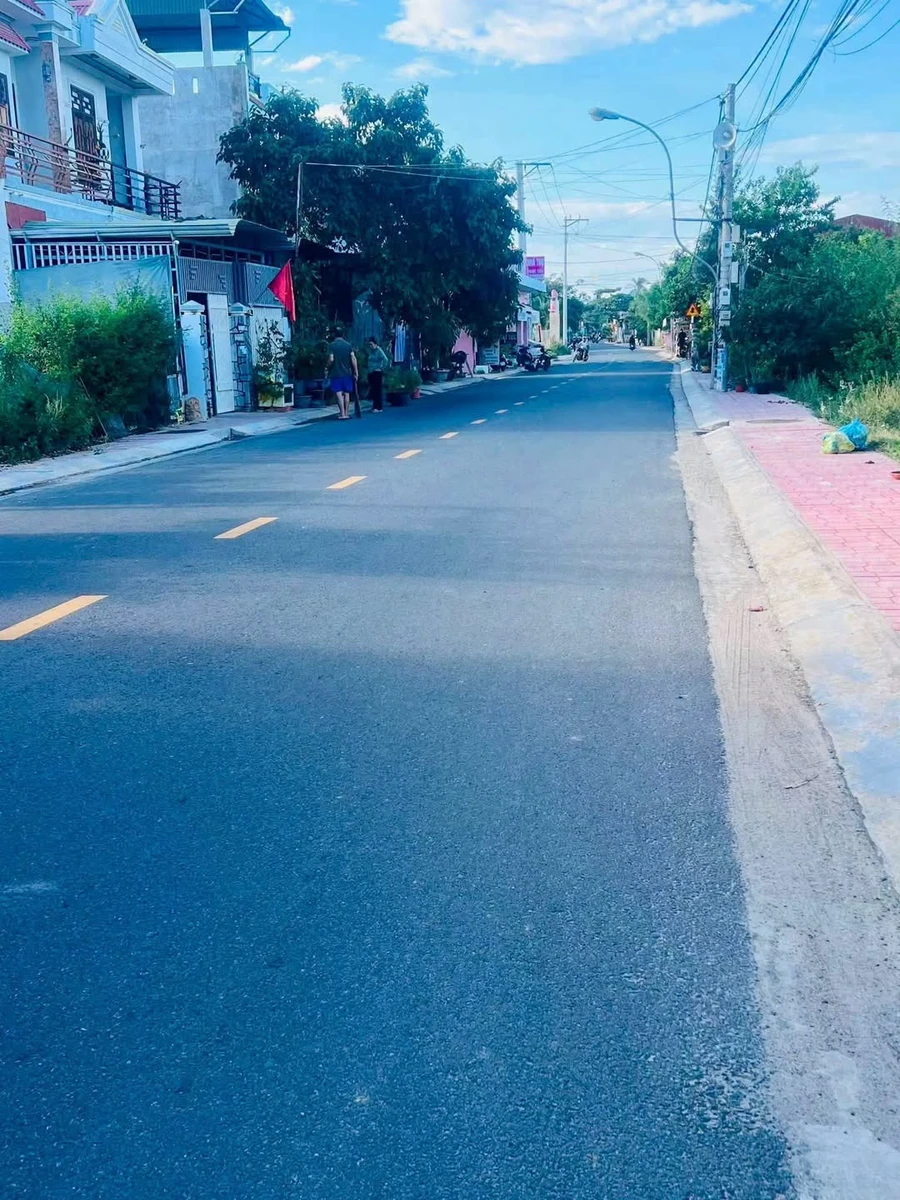 Bán đất mặt tiền Lương Văn Căn Cam Ranh 270m2, giá 3.7 tỷ - Ảnh 1