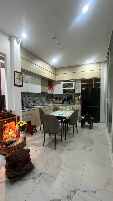 Bán nhà 3 tầng 58m² 4 PN gần biển Đà Nẵng 4,15 tỷ