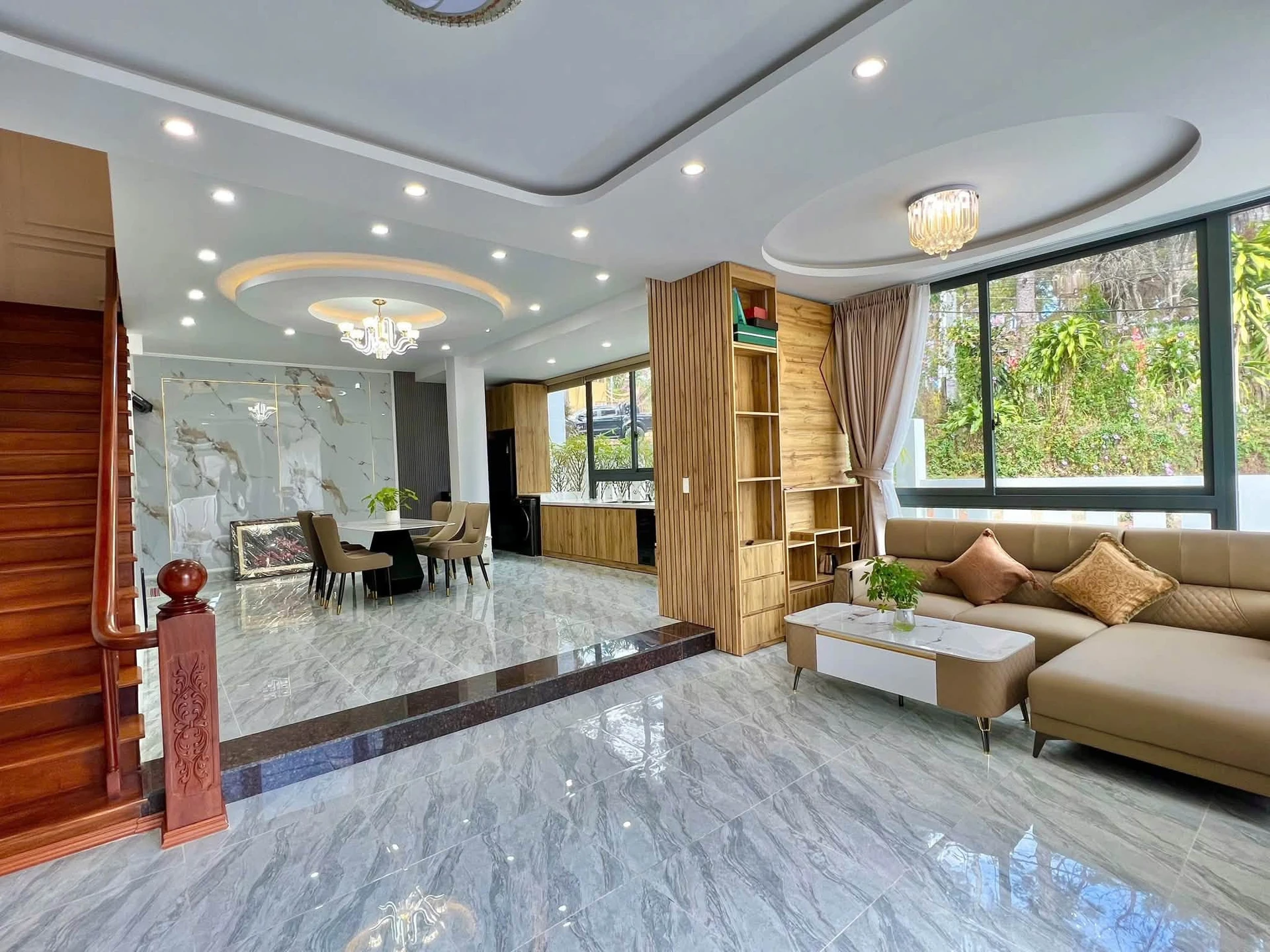Bán villa hai mặt tiền Nguyễn Khuyến 95.5m² giá 15.5 tỷ Đà Lạt - Ảnh 1