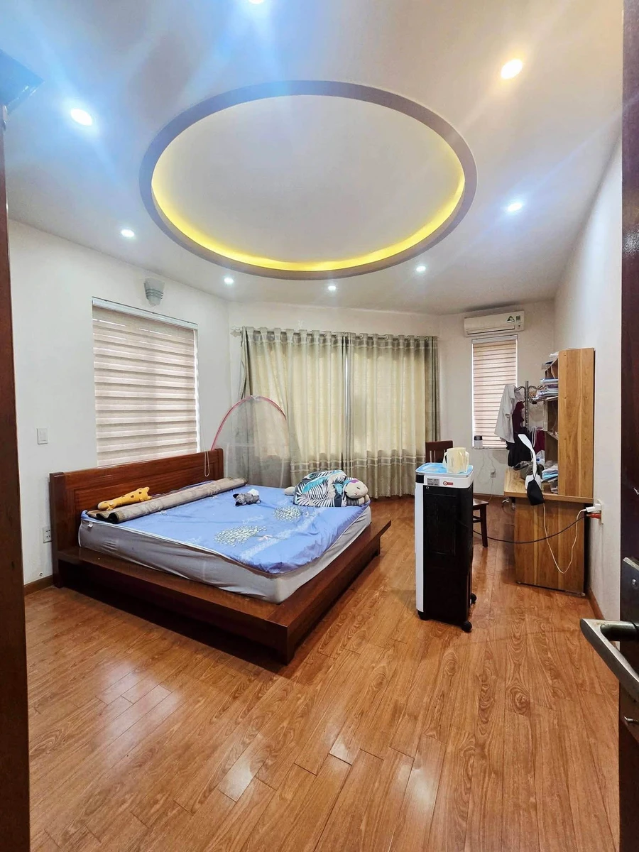 Bán nhà 4 tầng lô góc Vạn Phúc Hải Dương 8 tỷ - Ảnh thu nhỏ 3
