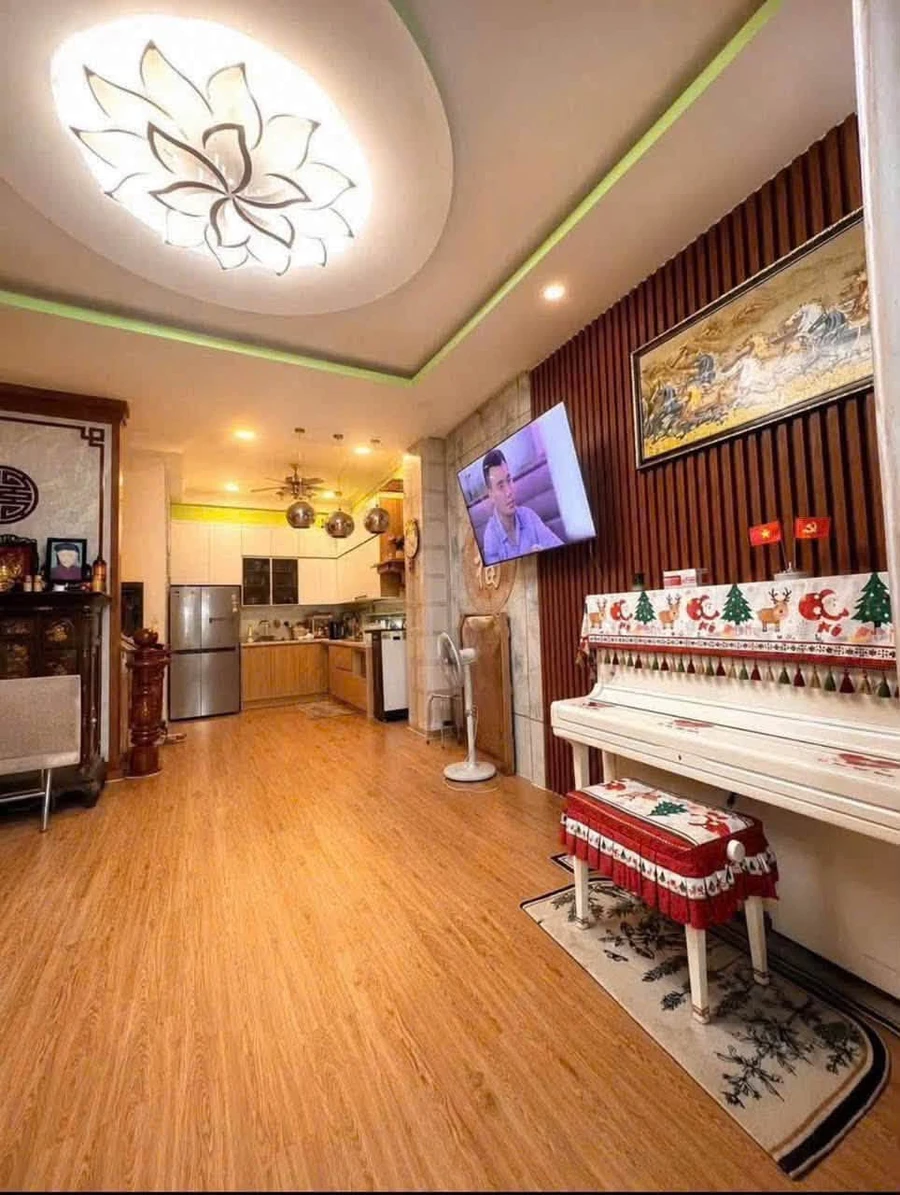 Bán nhà 3 tầng 53m2 Đinh Phong Phú, 6 tỷ - Ảnh thu nhỏ 4