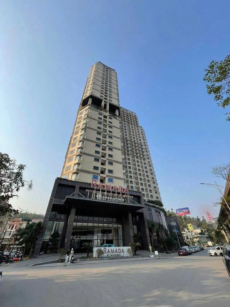 Bán căn hộ Ramada 61m² 2PN view hồ Bãi Cháy 1.9 tỷ - Ảnh thu nhỏ 3