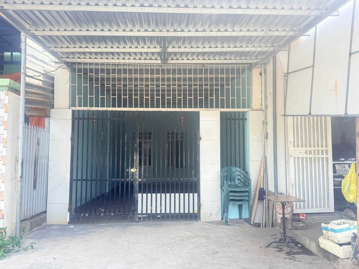 Bán đất mặt tiền QL1 Cam Lâm 99m2, 2 tỷ 2 - Ảnh thu nhỏ 2