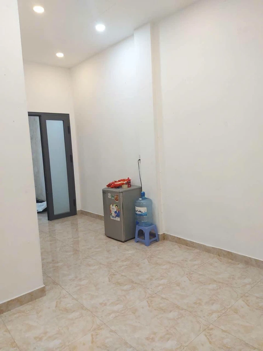 Bán nhà phố 54m² mặt tiền 5m Võ Văn Kiệt Quận 1, 8 tỷ - Ảnh thu nhỏ 5