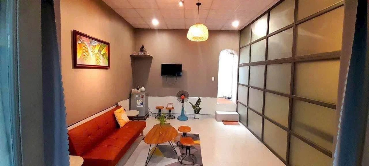 Cho thuê nhà 1 phòng ngủ 60m2 Lê Lợi 5 triệu/tháng - Ảnh thu nhỏ 2