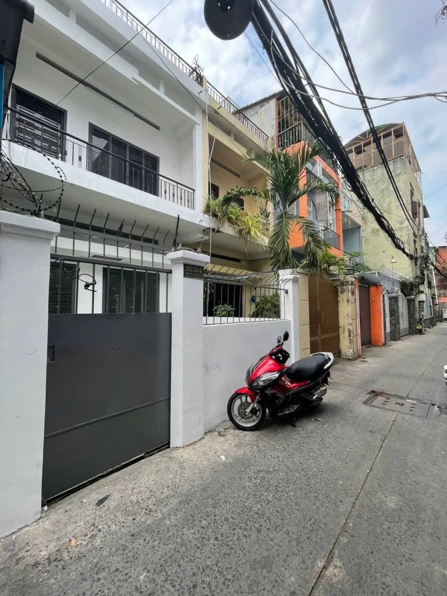 Bán nhà hẻm xe hơi Phạm Văn Hai, Phường 5, Tân Bình, 87,4m², 10 tỷ - Ảnh thu nhỏ 2