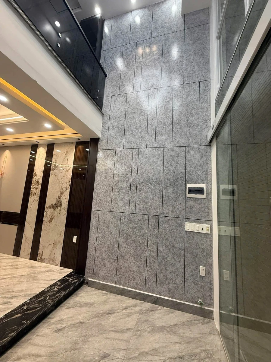 Bán nhà 5 tầng thang máy 40m2 ngõ 168 Hồ Sen, full nội thất, giá 6,5 tỷ - Ảnh thu nhỏ 2