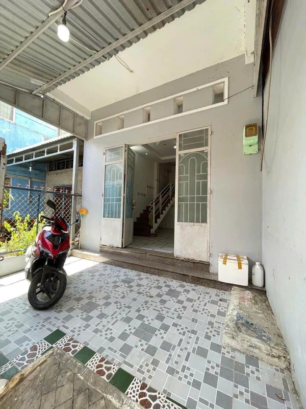 Nhà bán hẻm Quang Trung 45m² Rạch Giá 850 triệu