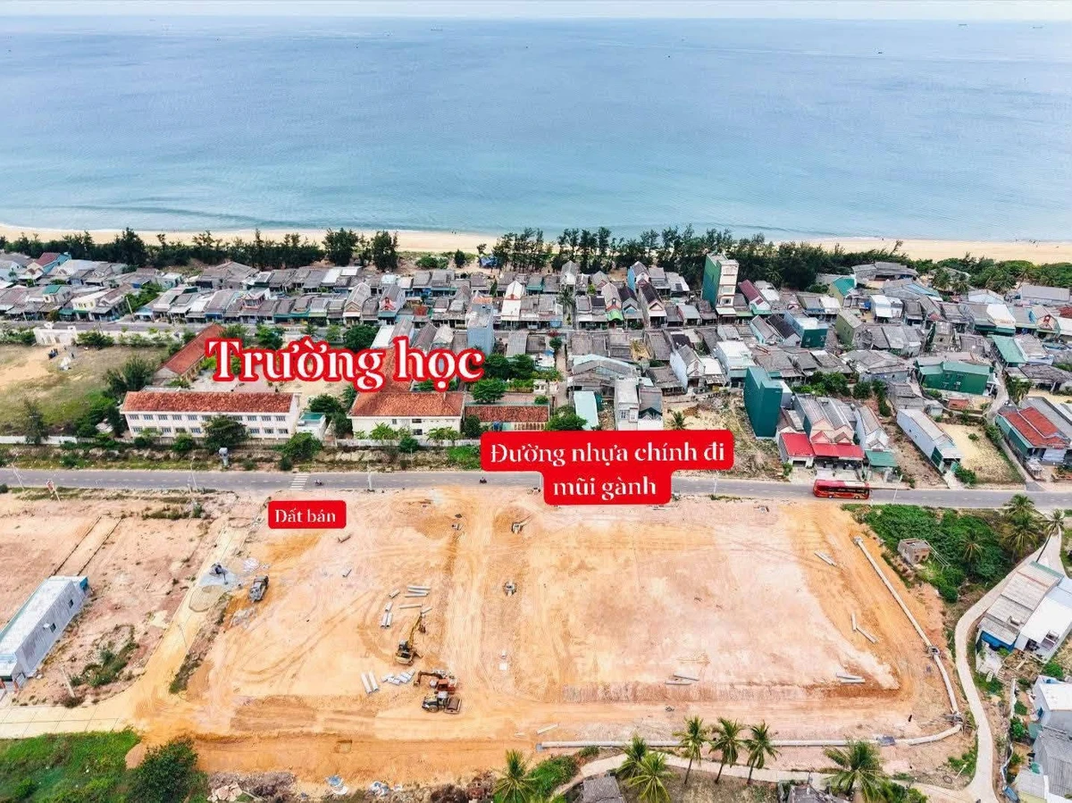 Bán đất góc 2 mặt tiền 195.5m² Hoài Hải Khánh Hòa - Ảnh 1