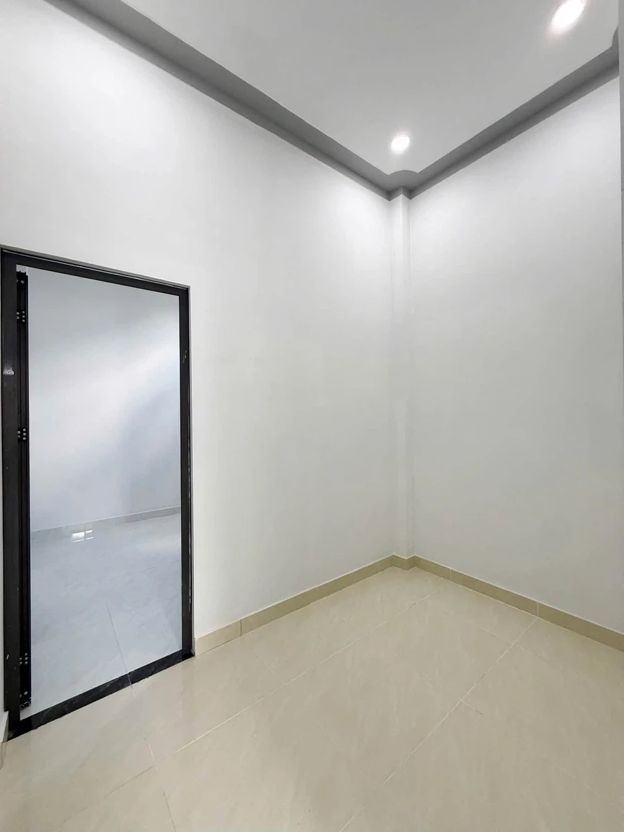 Nhà 2 tầng 3PN gần Gò Vấp 3 tỷ 350 triệu - Ảnh thu nhỏ 3