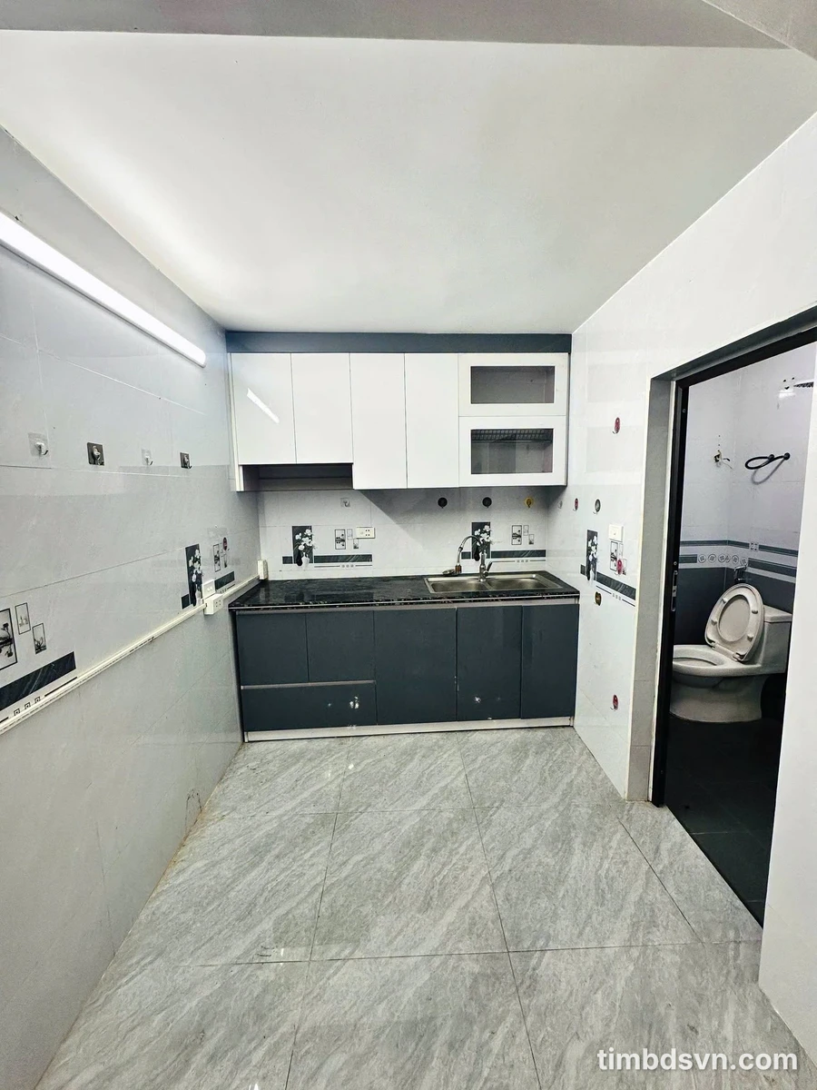 Bán nhà 3,5 tầng 35m² Trần Nguyên Hãn Quận 1 - Ảnh thu nhỏ 2