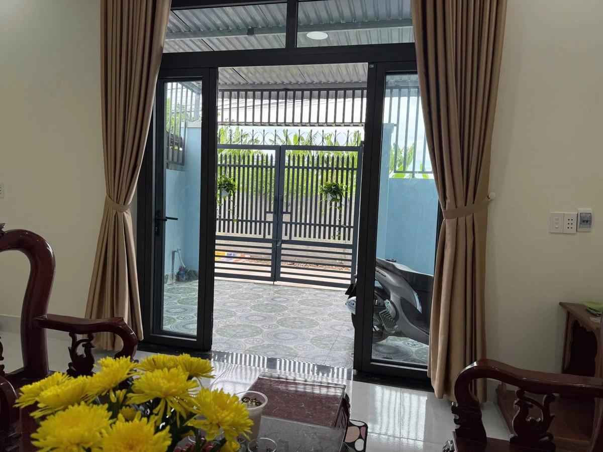 Bán nhà hẻm 100m² 2PN đường 2/9 giá 1,699 tỷ - Ảnh 1