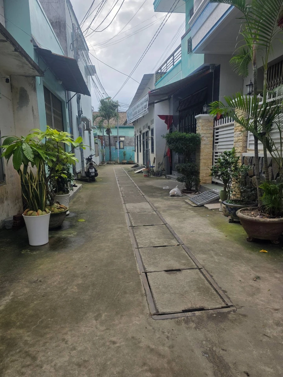 Bán nhà 2 tầng 47,6m2 giá 1,95 tỷ tại Ngọc Hiệp, Tây Nha Trang - Ảnh thu nhỏ 2