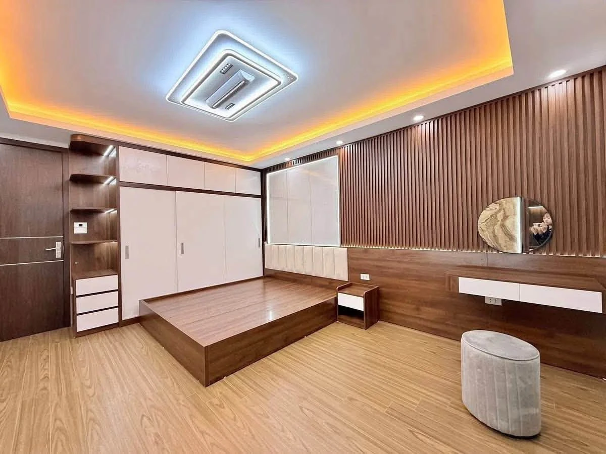 Bán nhà Khúc Thừa Dụ 68m2, 2.88 tỷ, oto vào nhà - Ảnh thu nhỏ 3