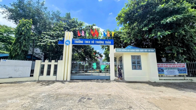 Nhà mặt tiền kinh doanh 140m² Hòa Bình, Đồng Nai - 2,68 tỷ