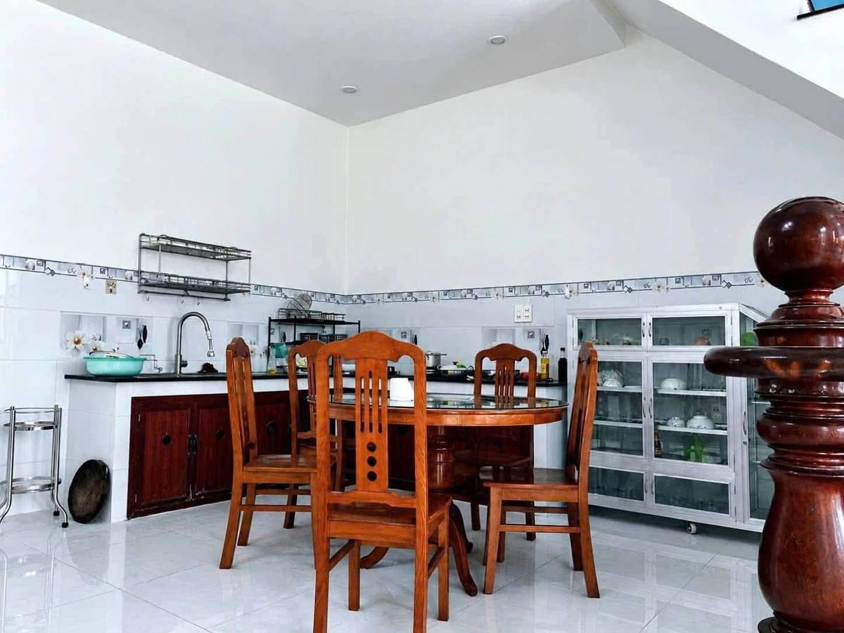 Bán nhà 1 trệt 1 lầu 3PN, 100m², Phan Thiết, 4 tỷ 450 - Ảnh thu nhỏ 3