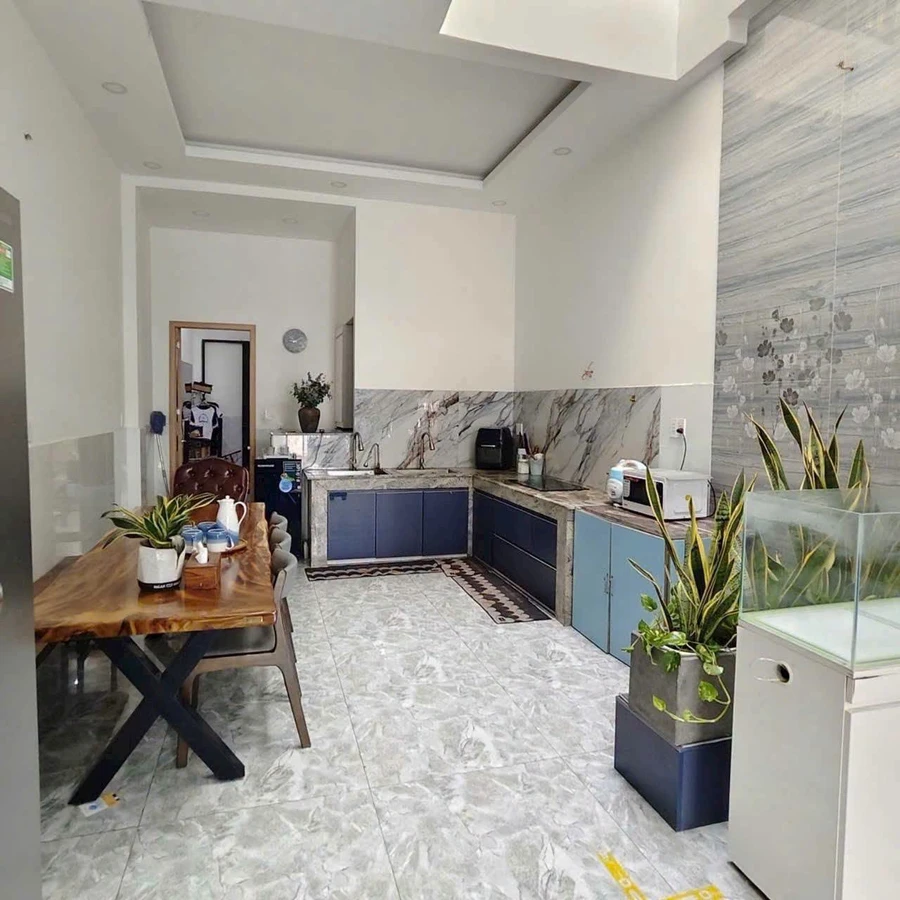 Bán nhà hẻm xe tải Trần Thị Cờ 98m2, 1 trệt 1 lầu, giá 5,67 tỷ, Quận 12 - Ảnh thu nhỏ 4