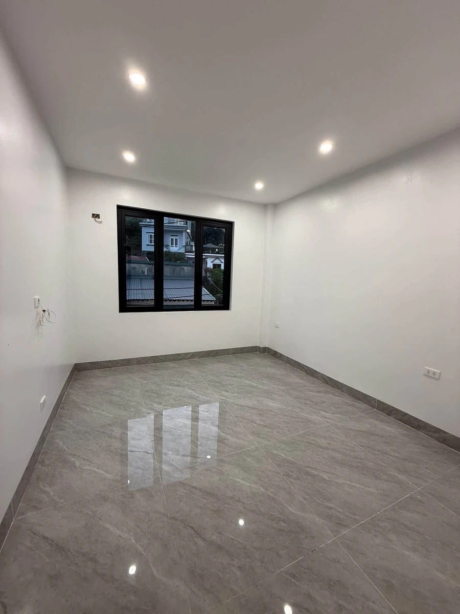 Bán nhà 3 tầng 52-75m² Cao Thắng trên 2 tỷ - Ảnh thu nhỏ 4