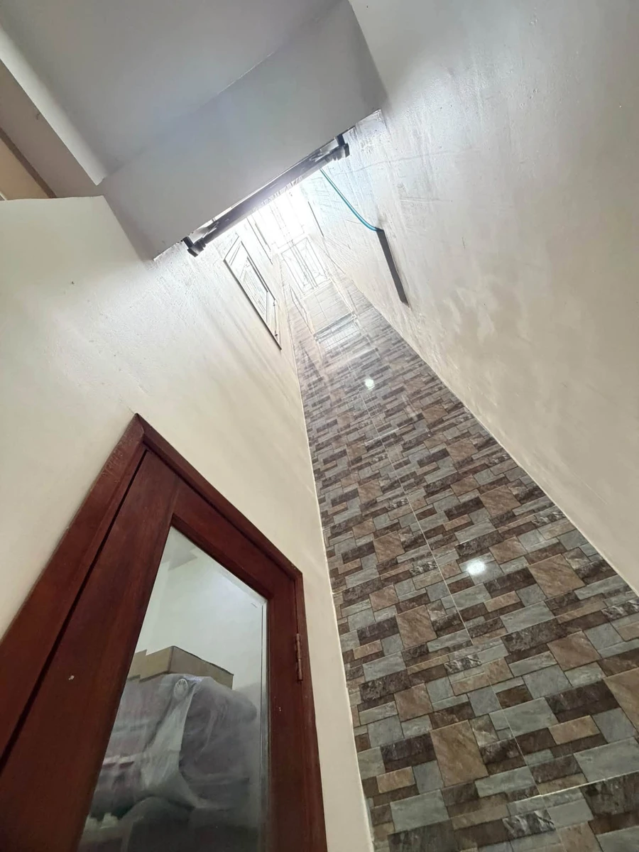 Bán nhà liền kề 1 trệt 3 lầu 4x16m, 5PN, 7,6 tỷ, Lê Văn Quới, Bình Tân - Ảnh thu nhỏ 4