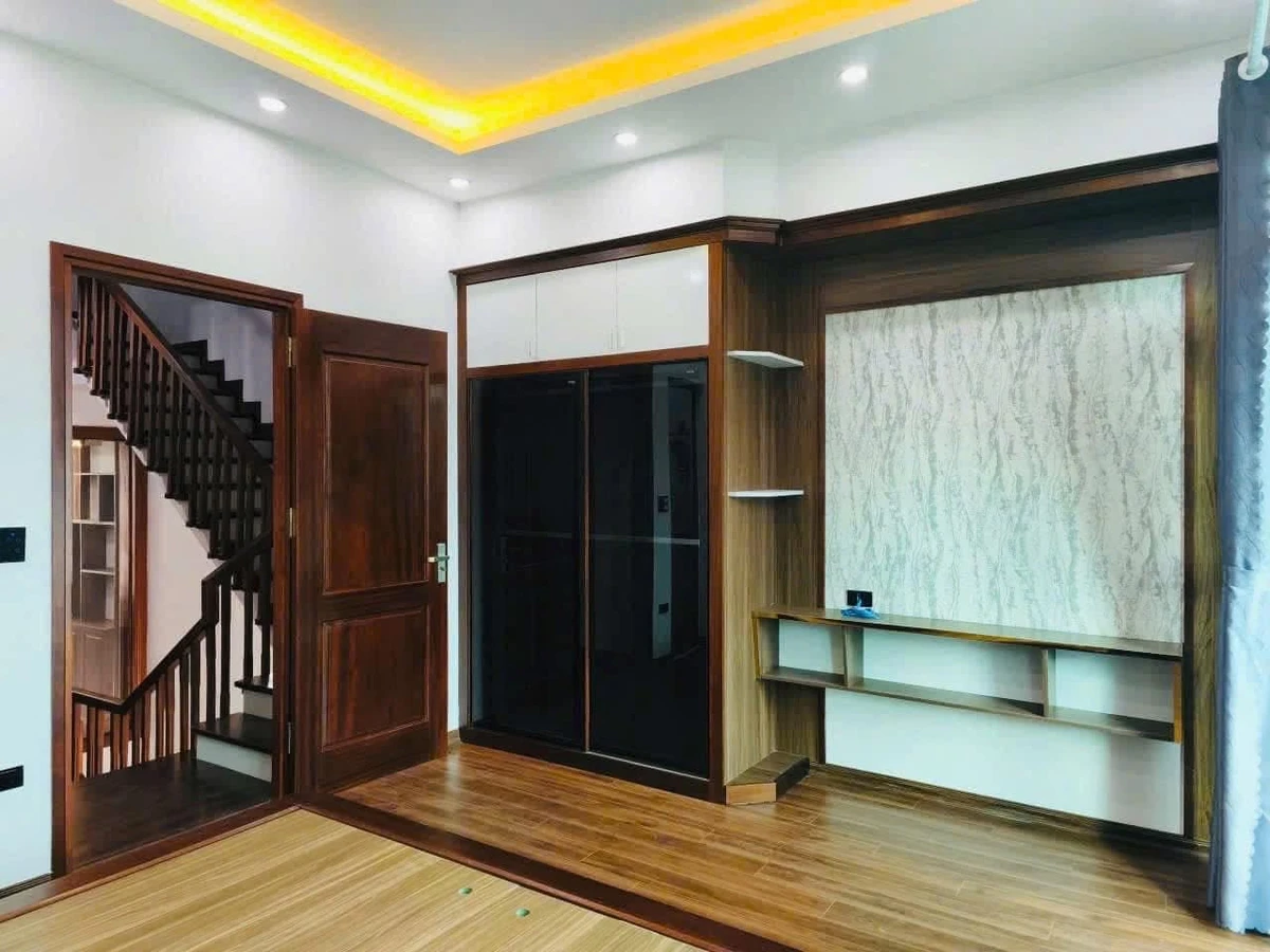 Bán nhà 4 tầng 67.5m² có thang máy Tân Phú Hưng 5 tỷ 350 - Ảnh thu nhỏ 5