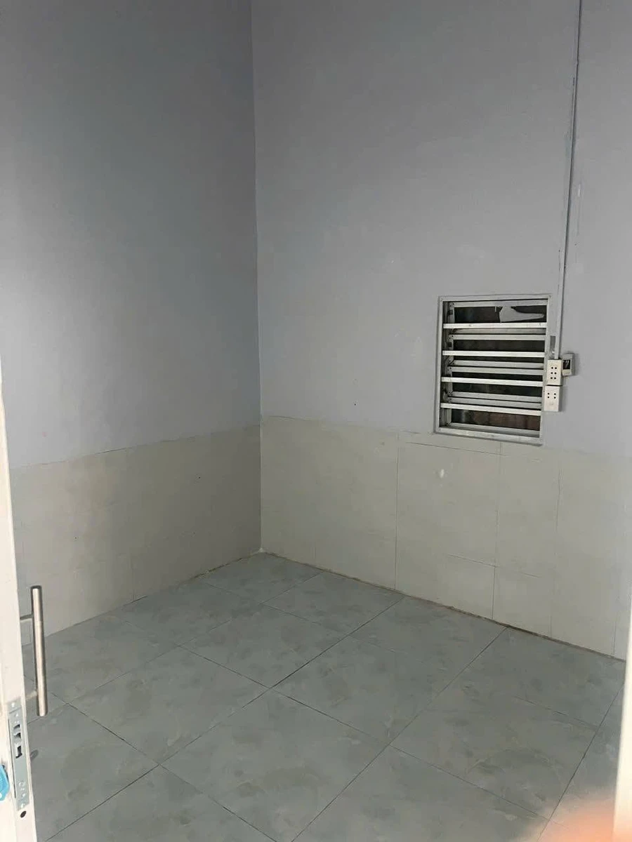 Bán nhà cấp 4 gần Bửu Hòa, 2PN, ~90m², 1 tỷ - Ảnh thu nhỏ 3