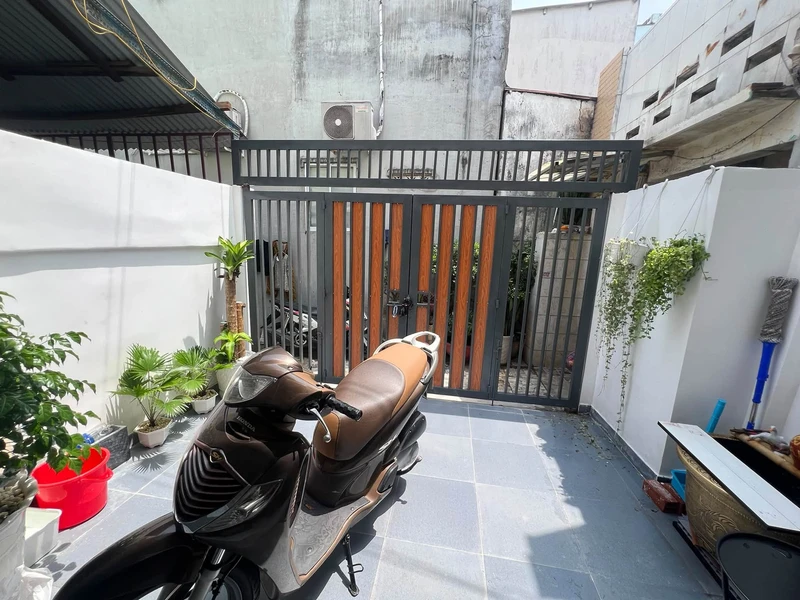 Bán nhà mới xây 55m2 hiện đại Biên Hòa