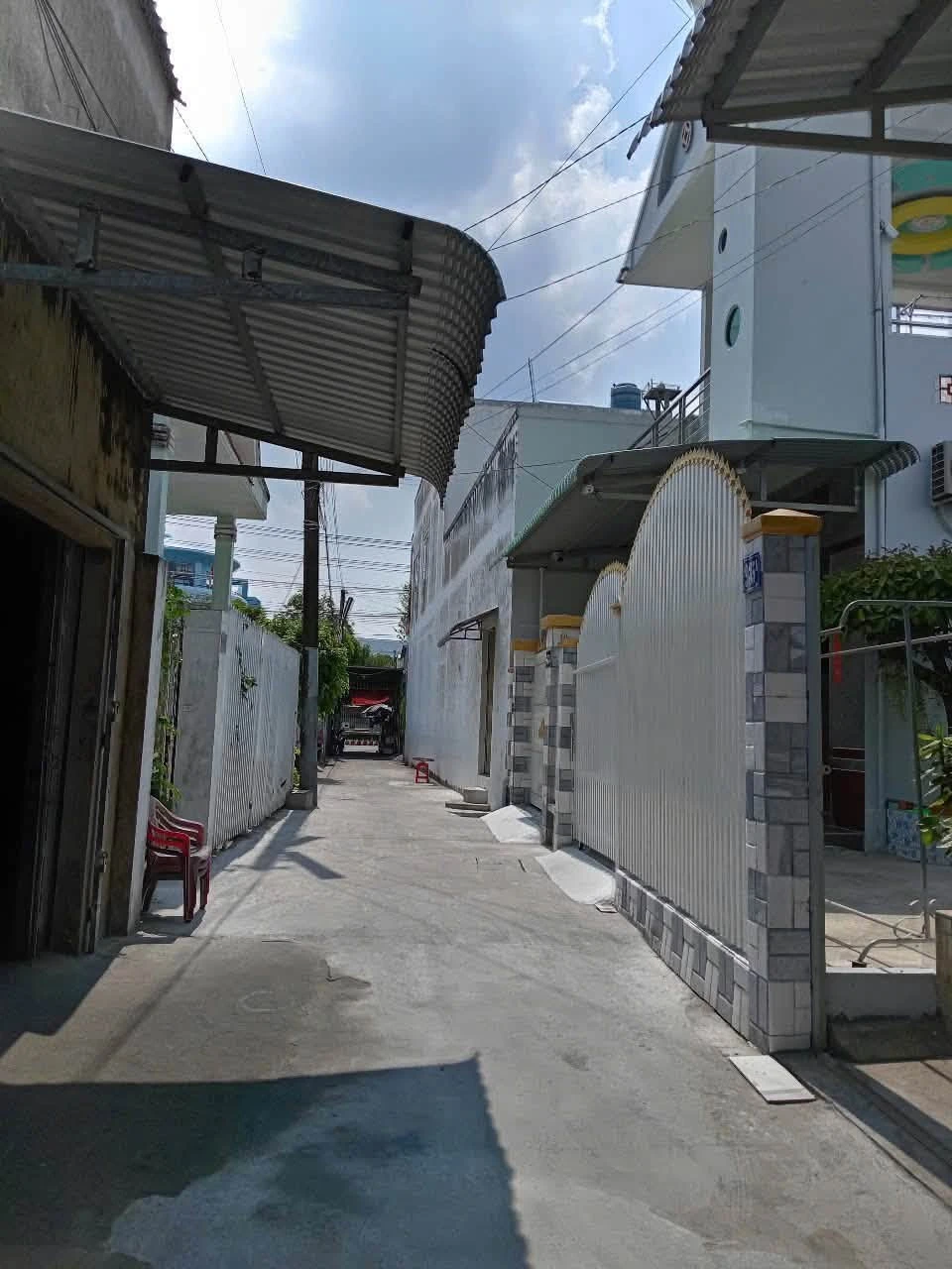 Cho thuê nhà nguyên căn full nội thất 2PN 90m2, 4 triệu/tháng - Ảnh 1