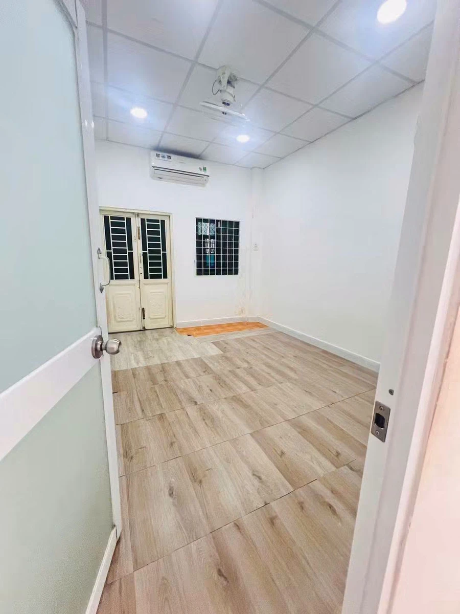 Cho thuê nhà 2PN, 30m² tại Vạn Kiếp, Bình Thạnh 10tr/tháng - Ảnh thu nhỏ 3