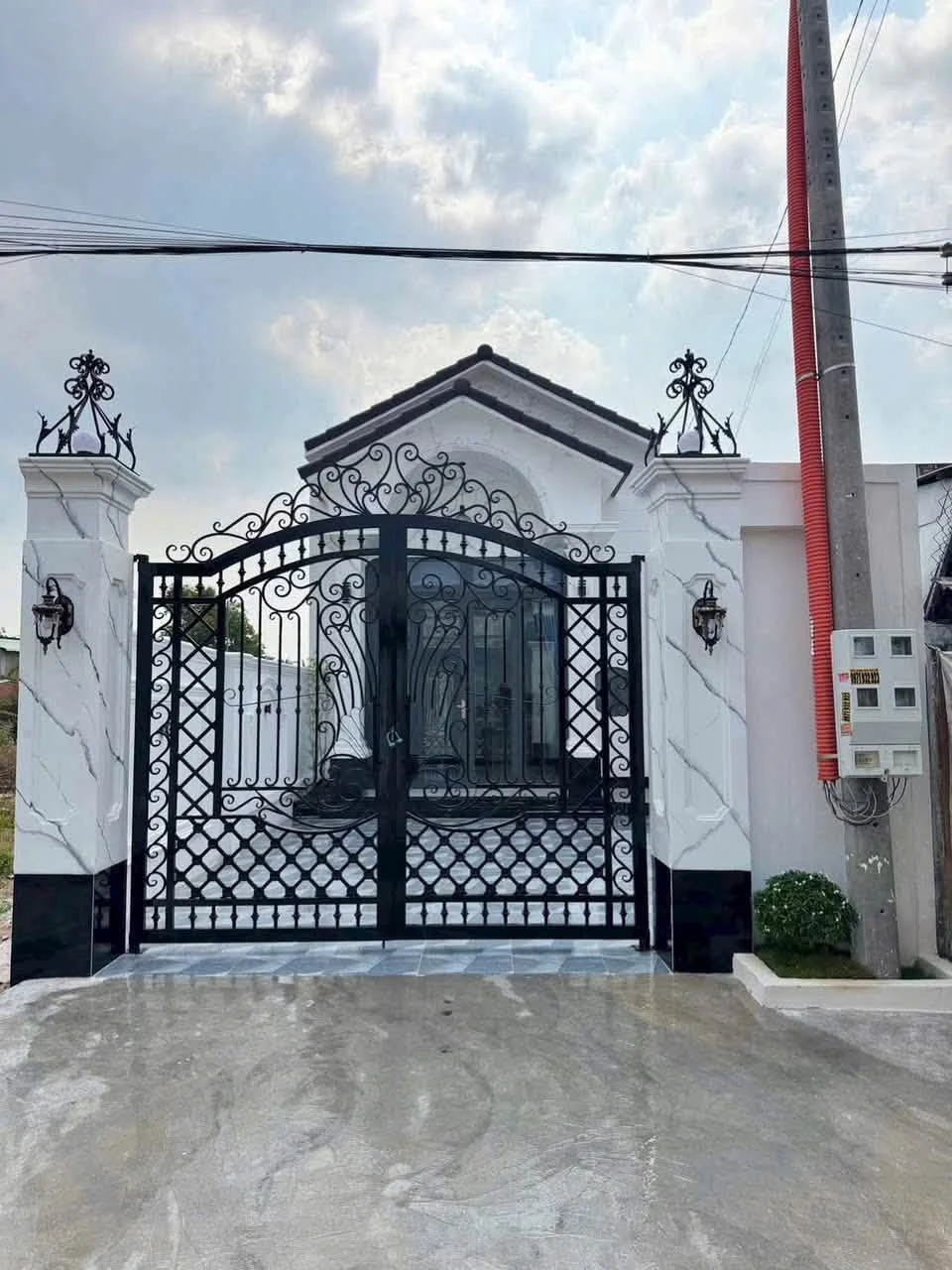 Bán nhà kiểu Thái 3PN 145m² Phường Long Hòa Tây Ninh - Ảnh 1