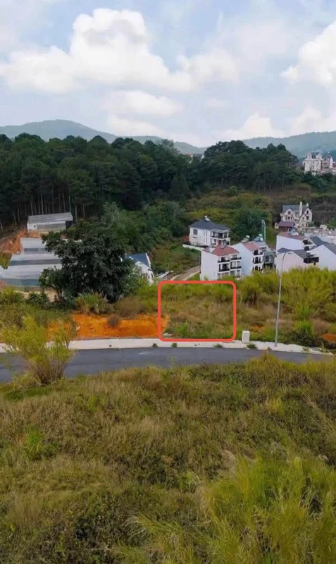 Bán lô đất An Sơn Đà Lạt 371m² view thông xanh